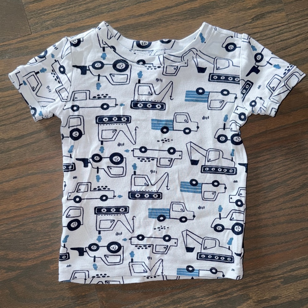 Old Navy Blue Construction Trucks Short Pajama Set | 3T - Picture 4 of 11